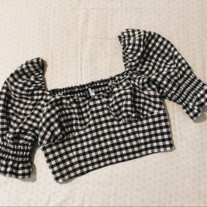 NWOT H&M Black and White Checked Crop Top